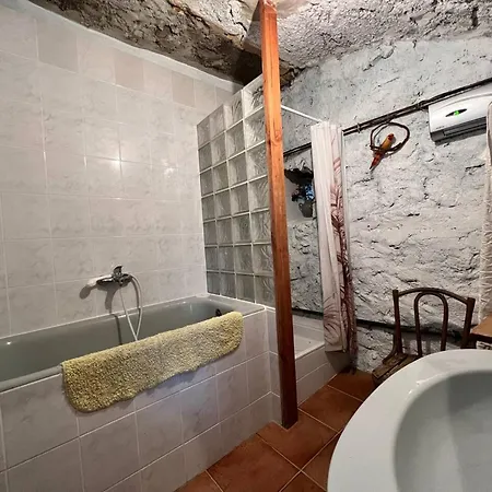 A Avec Terrasse, 40 M² דירה *